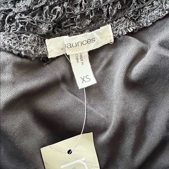 NWT! Maurices Gray Lace One Shoulder Blouse Size XS - Picture 5 of 9